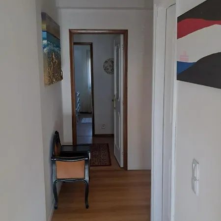 De *